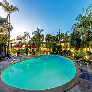 Hotel Ramada By Wyndham Santa Barbara
