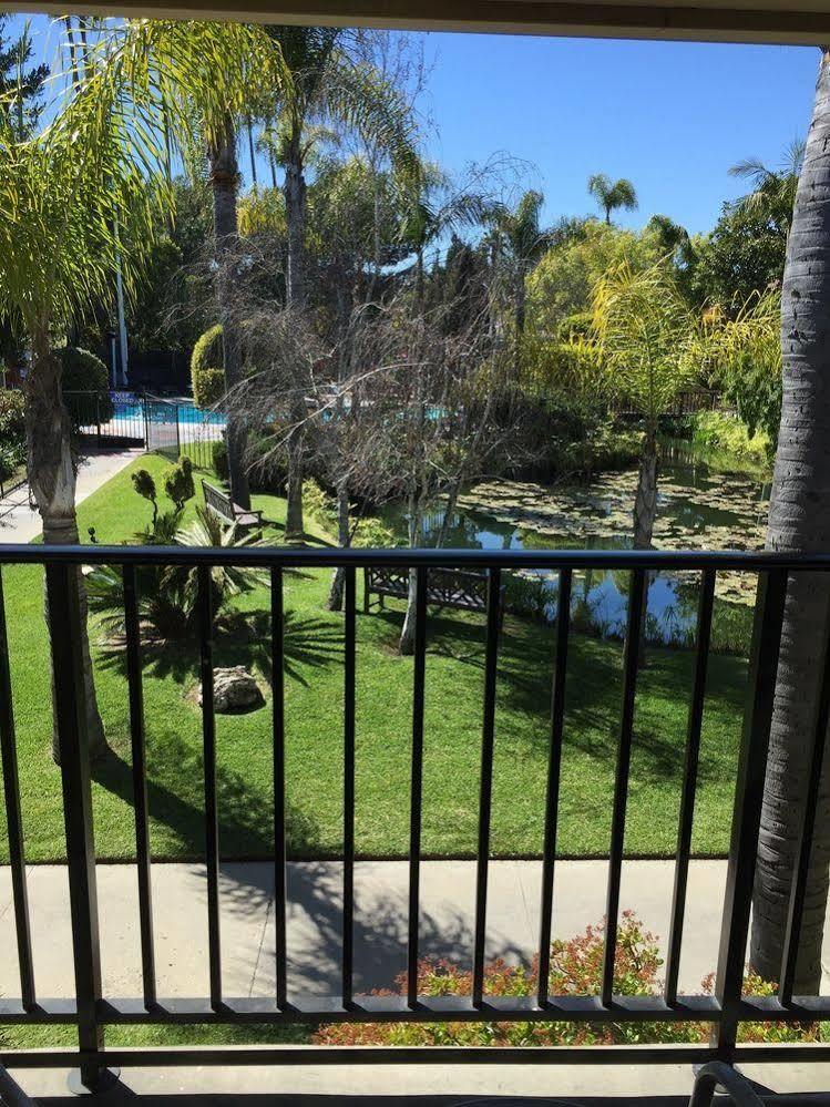 Ramada By Wyndham Santa Barbara 3* Goleta